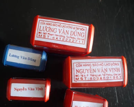 Khắc dấu tên cửa hàng, MST, địa chỉ